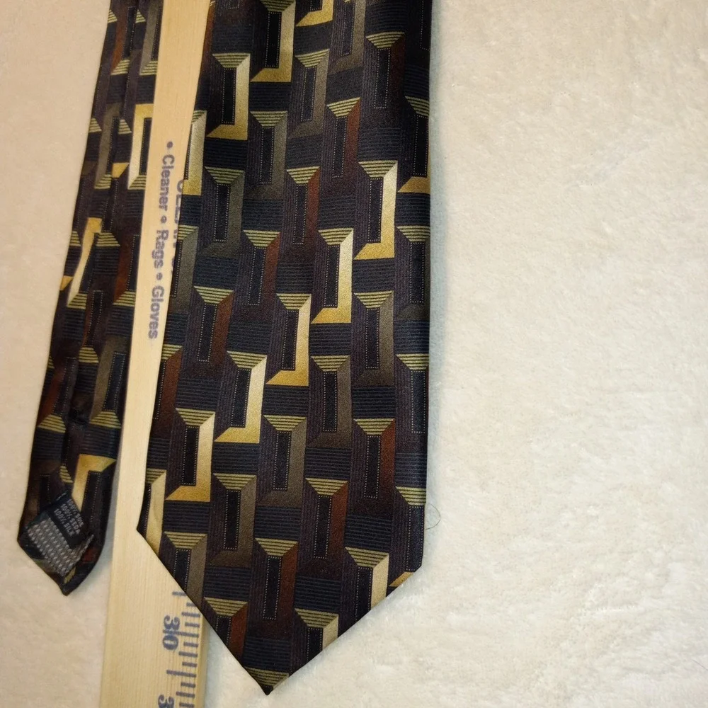 Kilburne and Finch Mens Necktie 100% Silk 61
